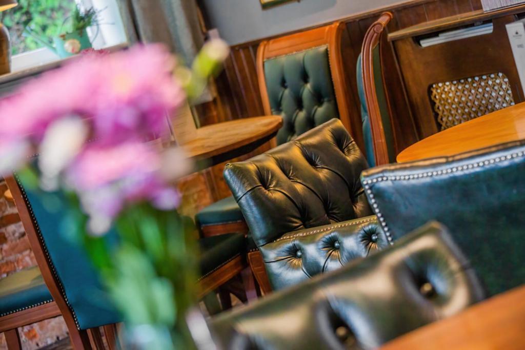 The Black Swan Inn Horsham St Faith Exteriör bild